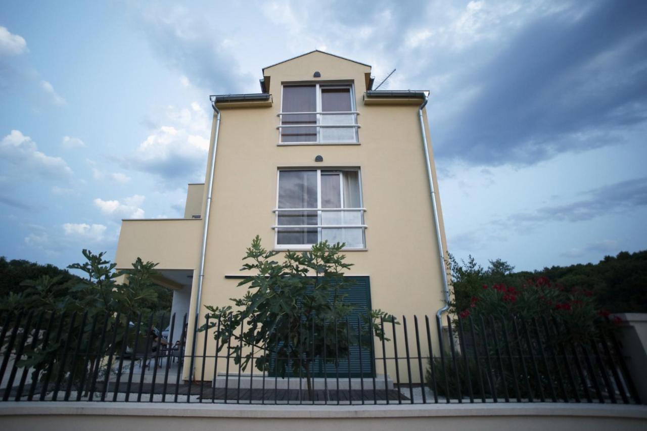 Apartman Kovacic Drageアパートメント エクステリア 写真